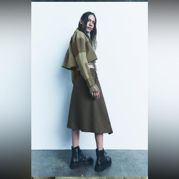 ZIPPERED ASYMMETRICAL SKIRT - Picture 3 of 10